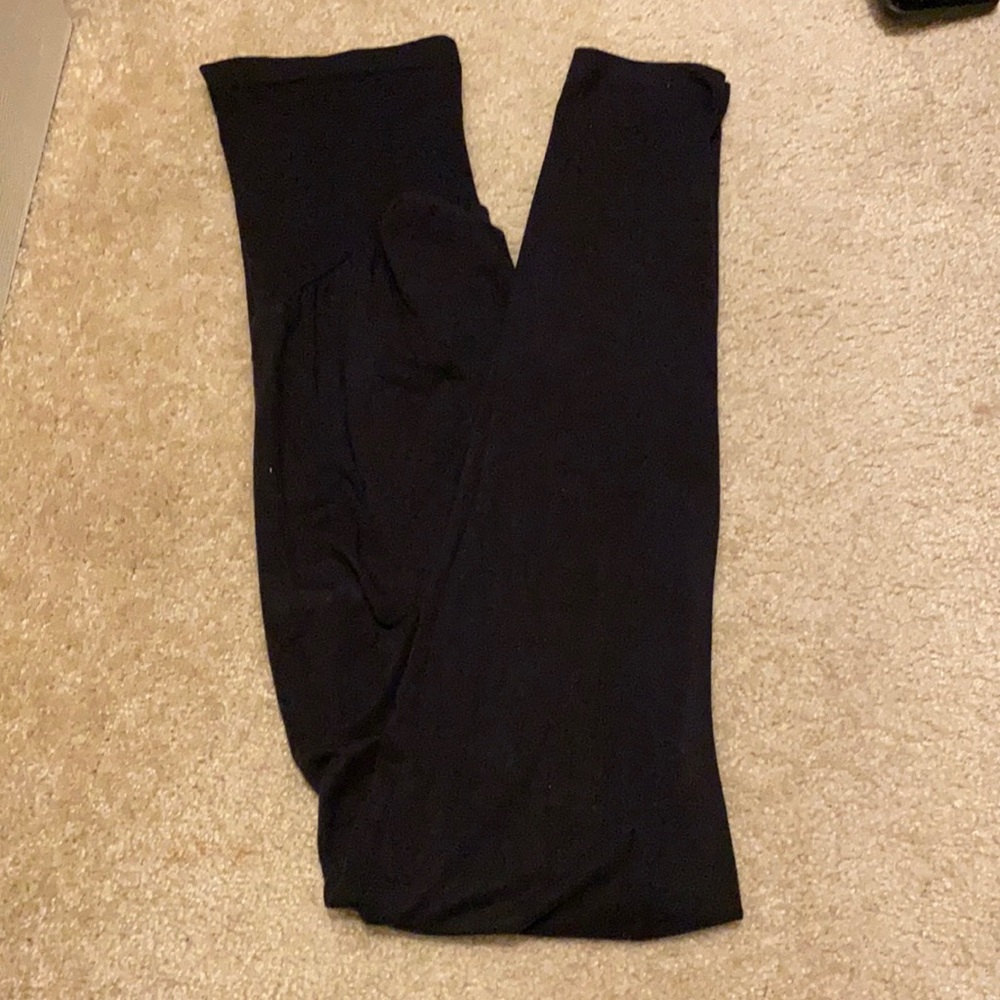 Pea in the Pod Over the Belly Maternity Leggings.